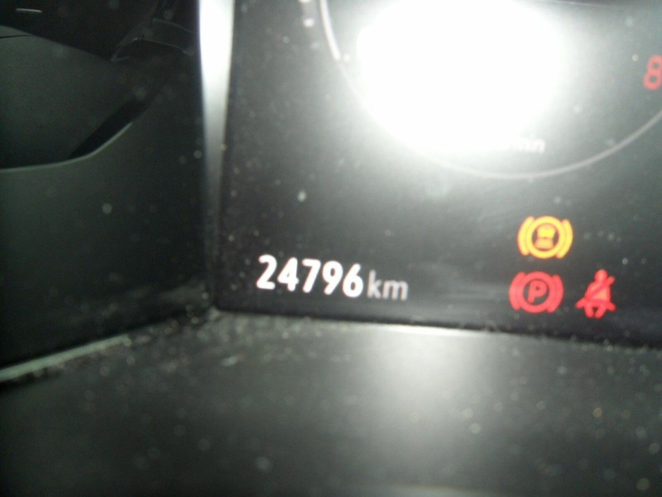 2023 Opel Grandland X - image 8