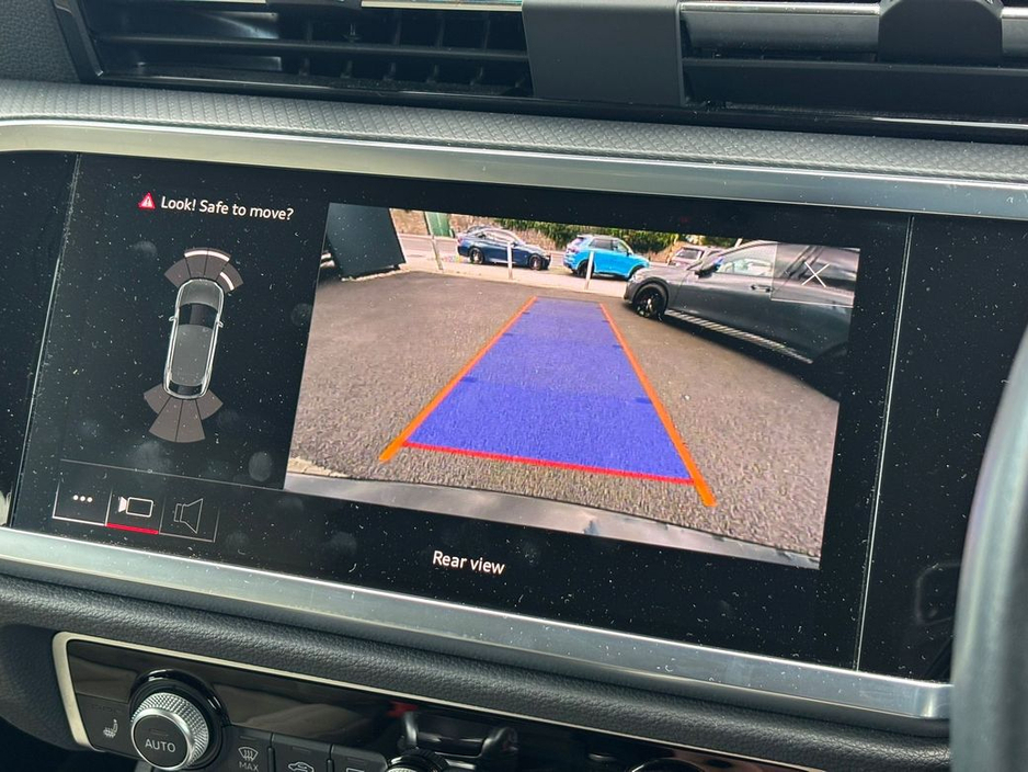 2022 Audi Q3 - image 13