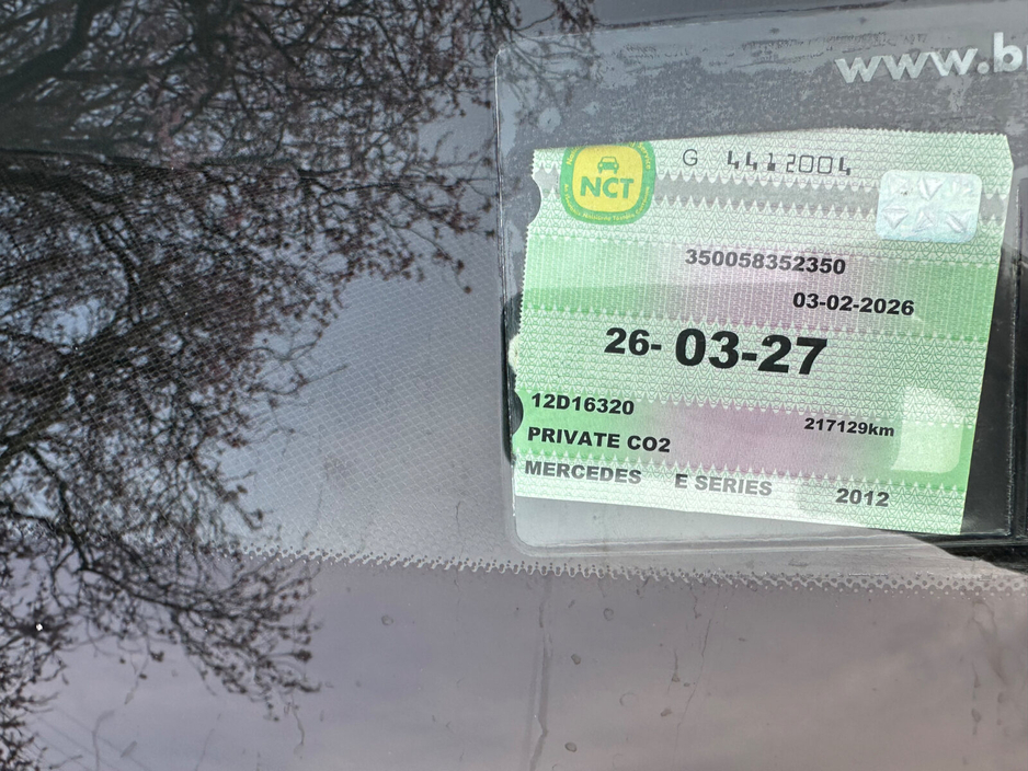 2012 Mercedes-Benz E Class - image 16