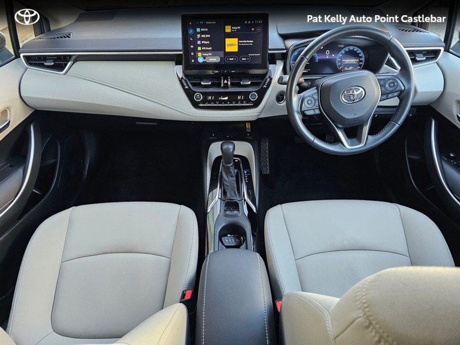 2024 Toyota Corolla - image 8