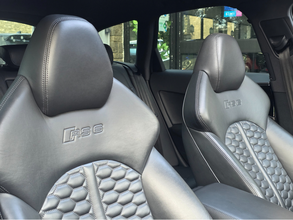 2014 Audi RS6 4.0 TSFI V8 TWIN TURBO 560 BHP. ONLY 59000 MILES. FSH. FINANCE ARRANGED. SIMI. AA APPROVED. €59,950