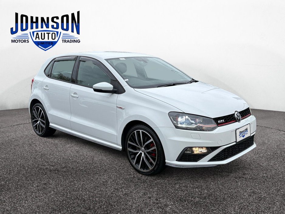 2016 Volkswagen Polo - image 5