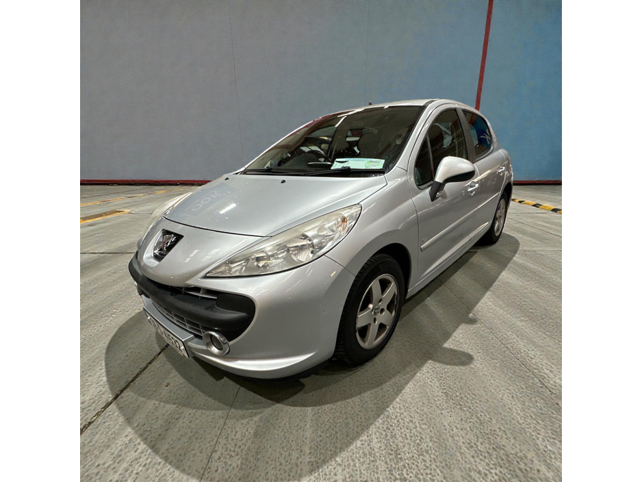 2008 Peugeot 207 1.4 75 bhp SX €2,888