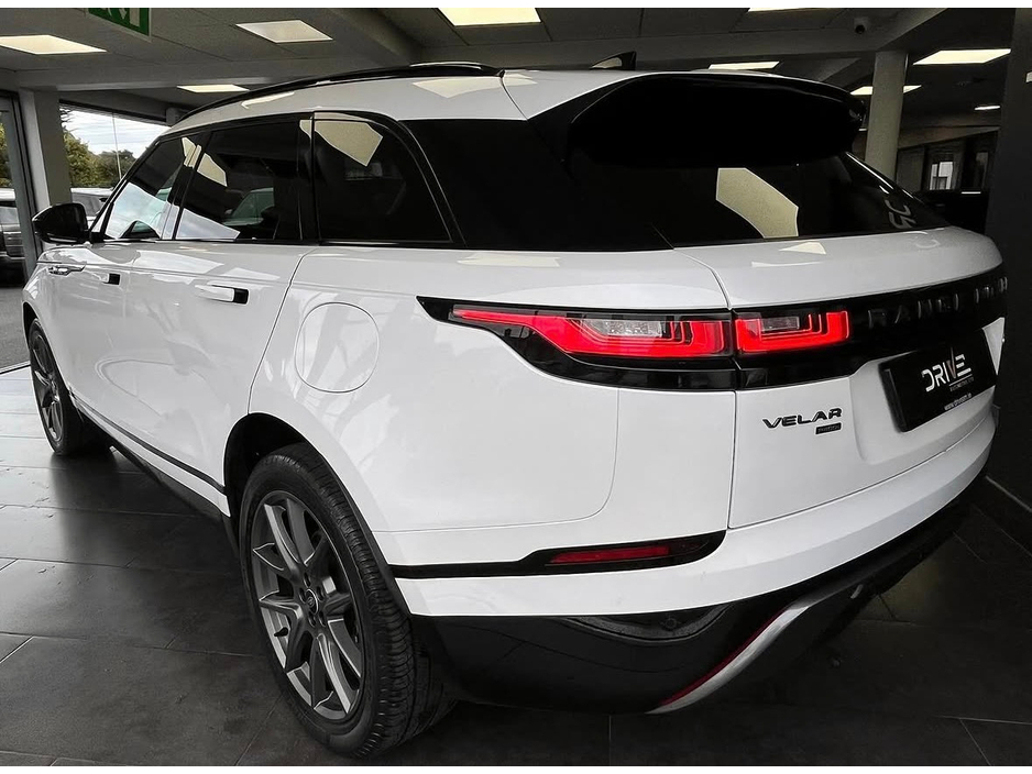 2023 Land Rover Range Rover Velar - image 2
