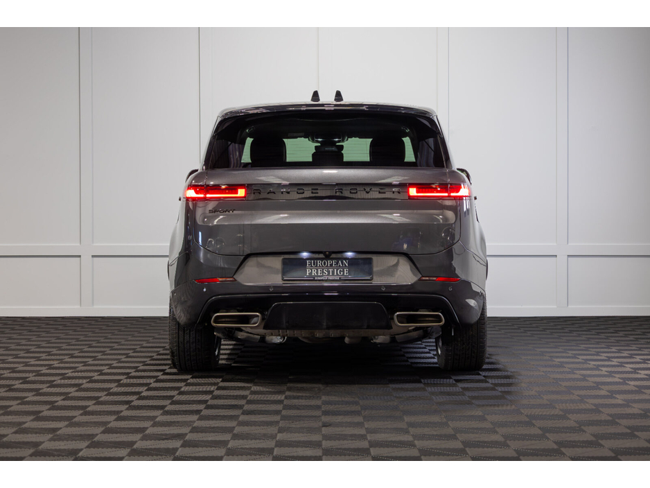2026 Land Rover Range Rover Sport 3.0 Si4 PHEV 460PS AWD Auto Dynamic SE €135,950