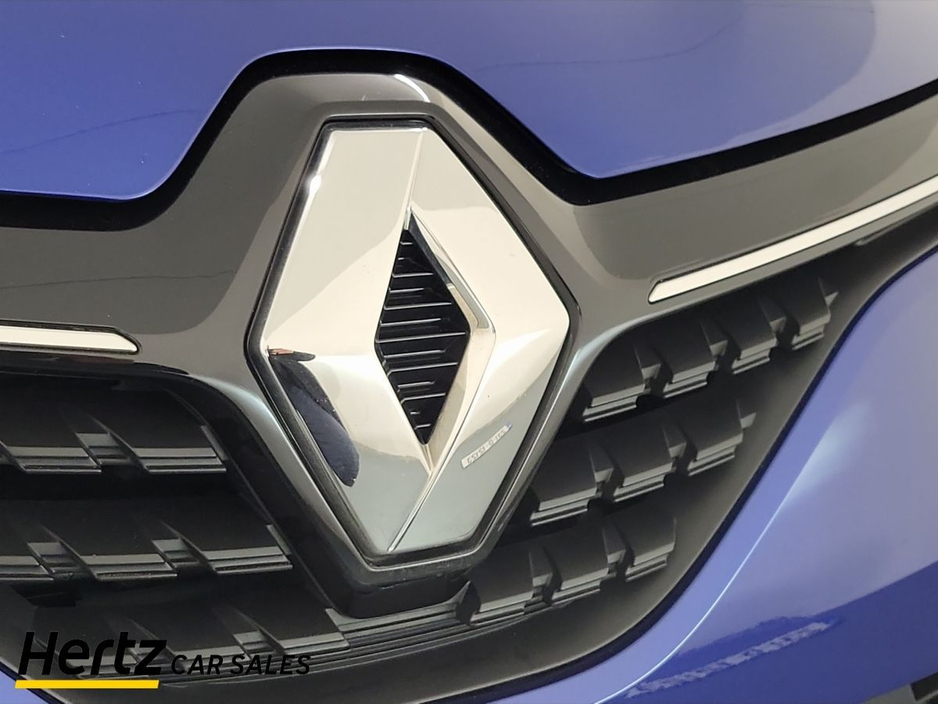 2023 Renault Clio - image 9