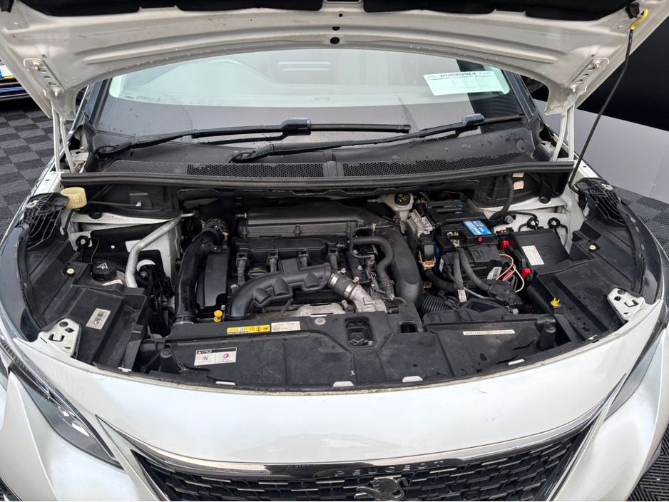 2017 Peugeot 5008 Peugeot 5008, 7 seater, fully loaded with spec €21,900