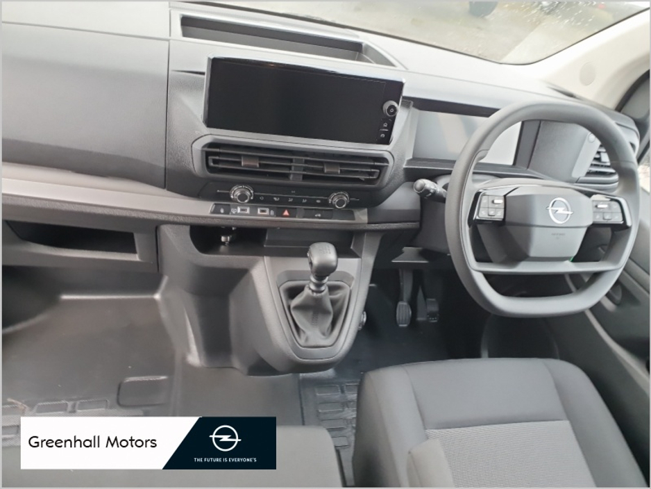 2026 Opel Vivaro - image 2