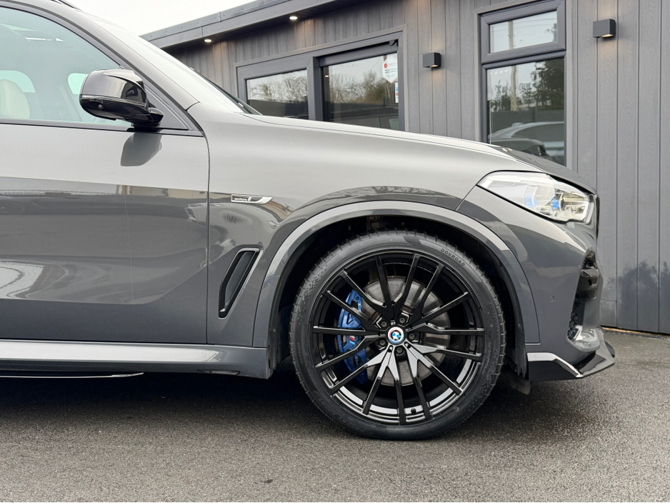 2021 BMW X5 XDRIVE45E M SPORT AUTO €59,950
