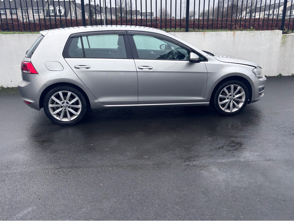 2015 Volkswagen Golf 1.4  HIGHLINE 138BHP  5DR AUTO €9,995