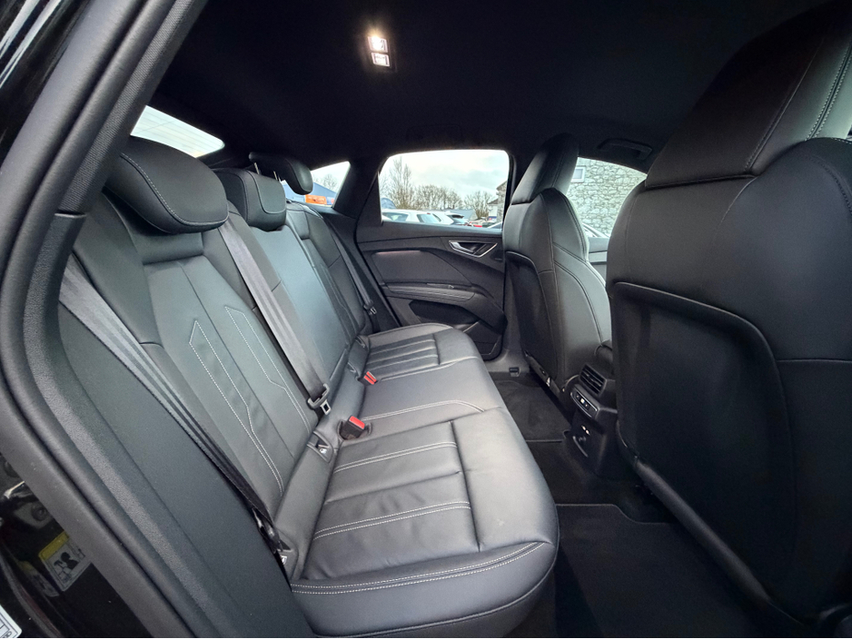 2025 Audi Q4 e-tron 82kwh long Range - S Line Black Ed - Quattro €47,940