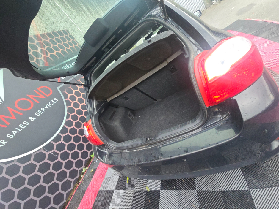 2010 Toyota Auris 1.4 TR D-4D TAX&NCT €3,950