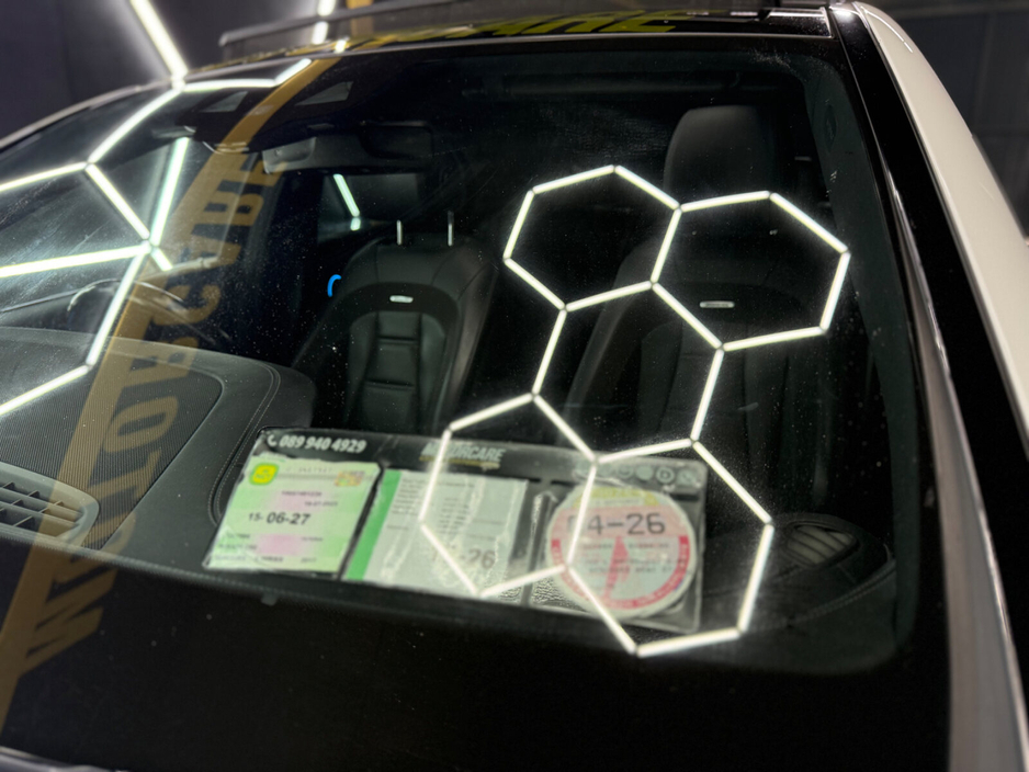 2017 Mercedes-Benz E Class - image 20