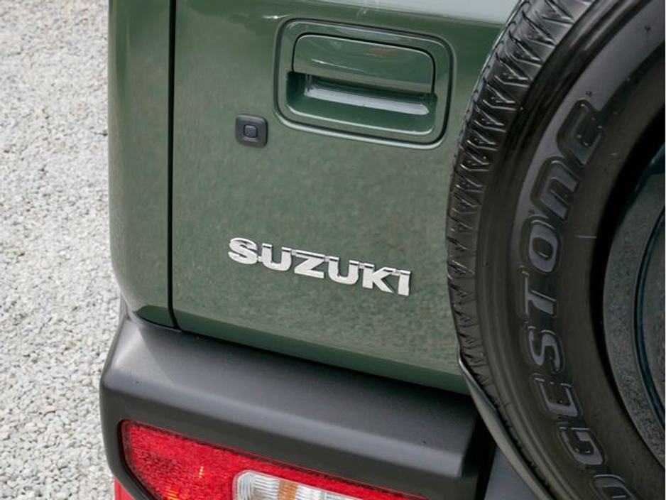 2023 Suzuki Jimny - image 15