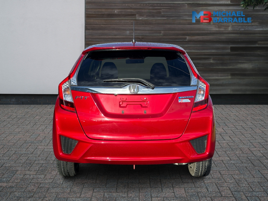 2016 Honda Fit 1.5L Petrol Hybrid Automatic €11,950