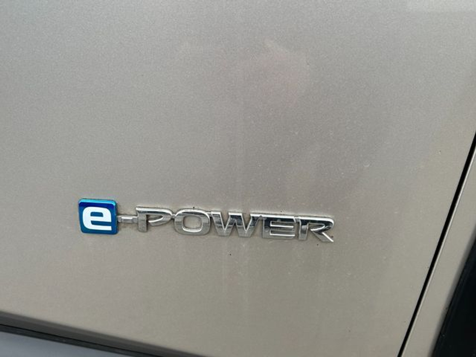 2023 Nissan X-Trail - image 2