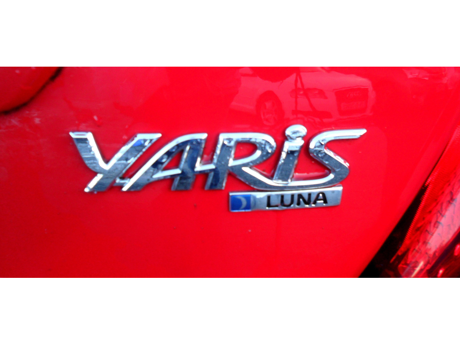 2016 Toyota Yaris 1.3  LUNA 5-DR......NCT 07/26......TAXED 04/26......FULL SERVICE HISTORY €9,995