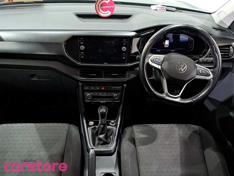 2021 Volkswagen T-Cross - image 11