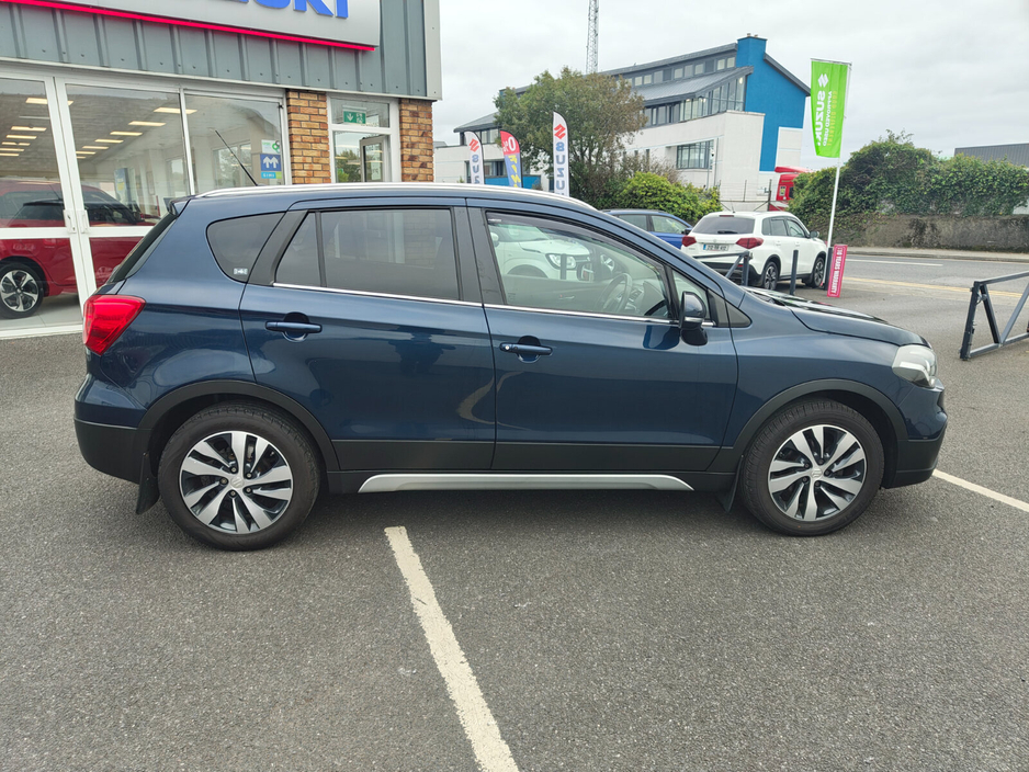 2019 Suzuki SX4 - image 9