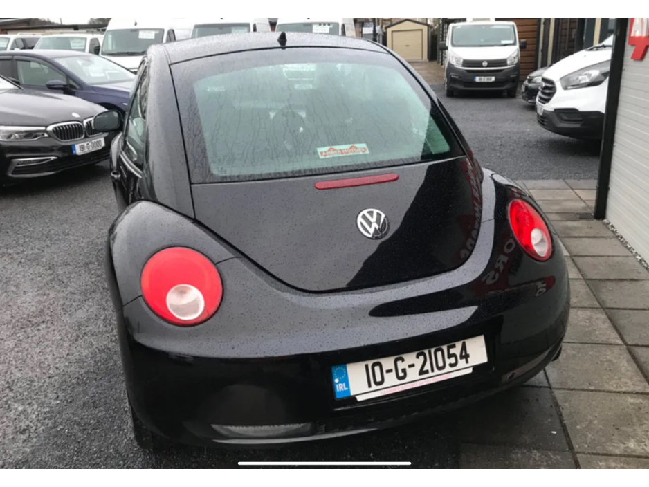 2010 Volkswagen Beetle 1.4 LUNA 75BHP 3DR €5,750
