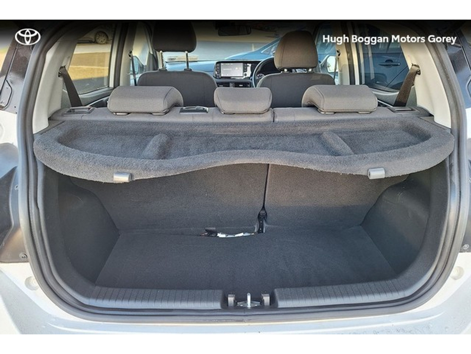 2022 Hyundai i10 - image 10