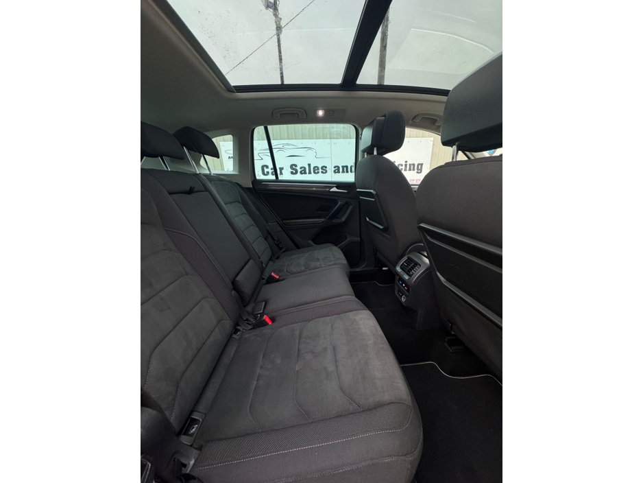 2019 Volkswagen Tiguan - image 21