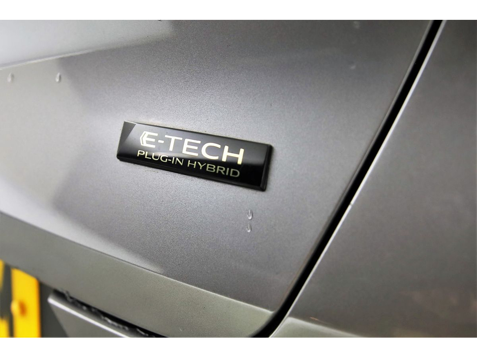 2023 Renault Captur - image 21