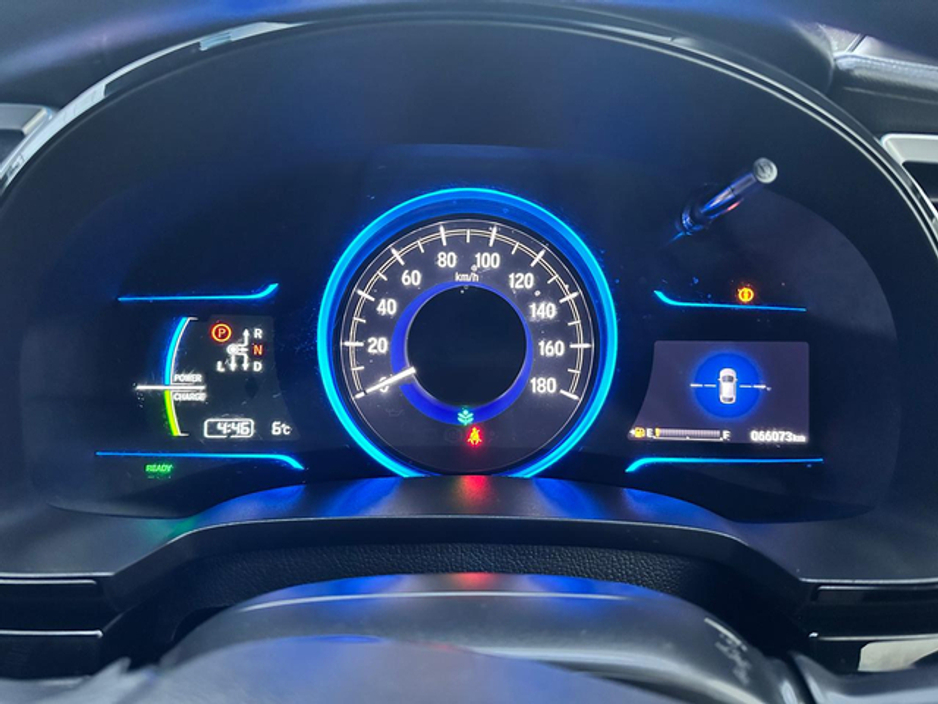 2017 Honda Shuttle - image 18