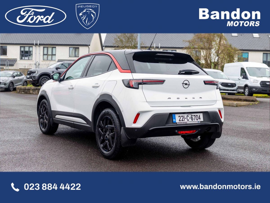 2022 Opel Mokka - image 4