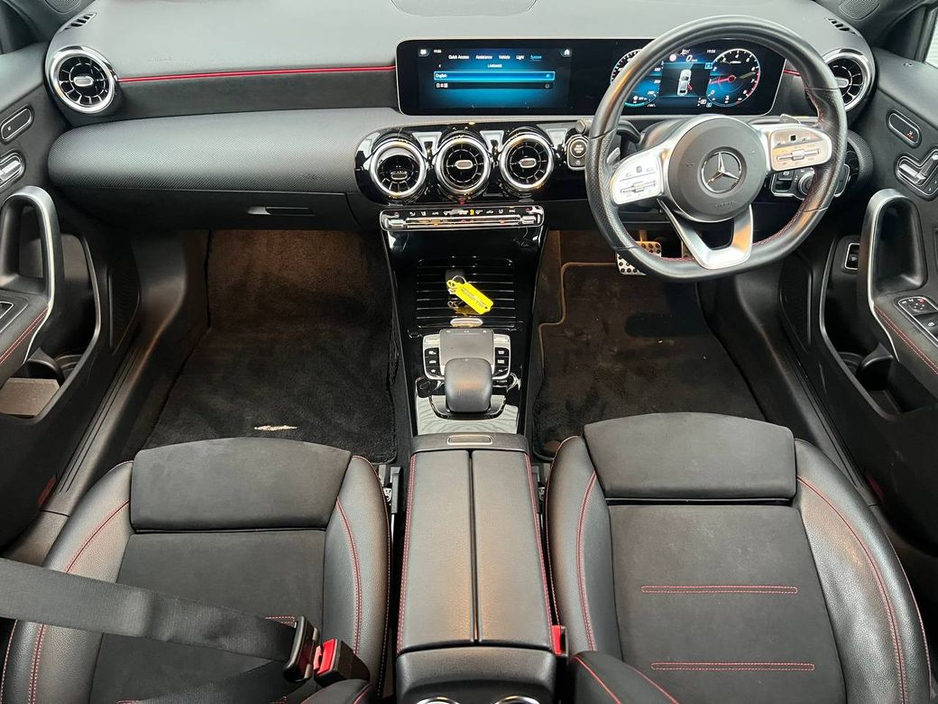 2020 Mercedes-Benz A Class A180 AMG-LINE PREMIUM PLUS 1.3 // POWERED HEATED SEATS // VIRTUAL COCKPIT // 18" AMG-LINE ALLOYS €28,900