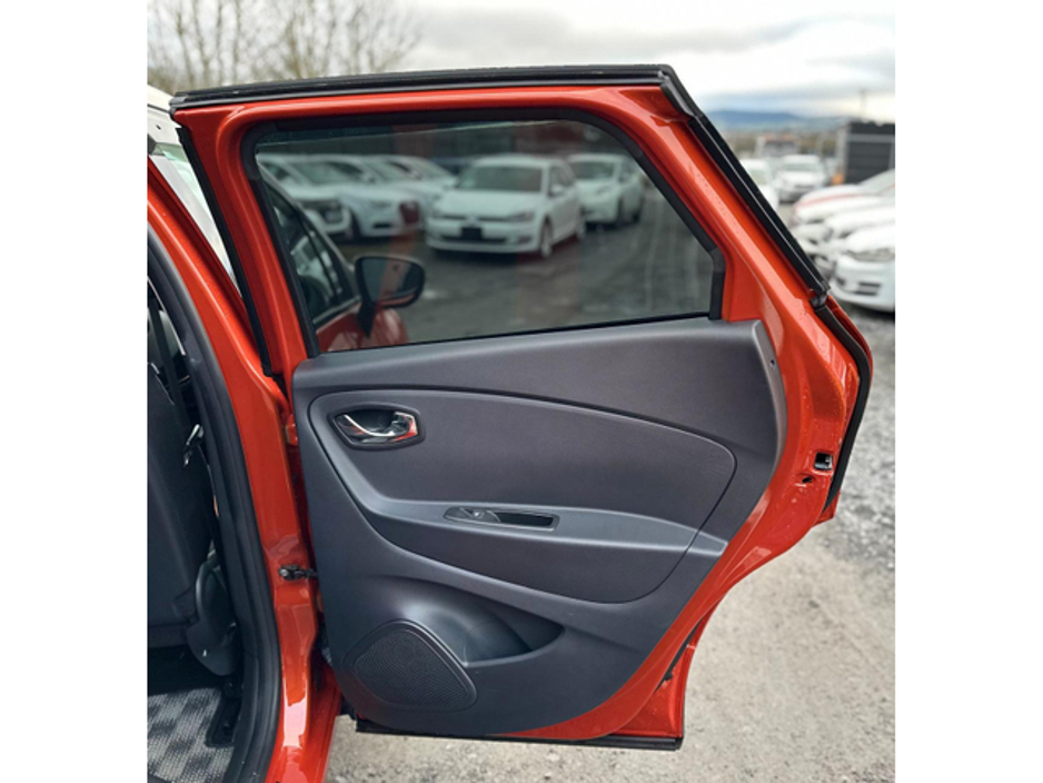 2016 Renault Captur - image 7