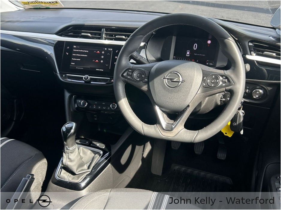 2023 Opel Corsa - image 7