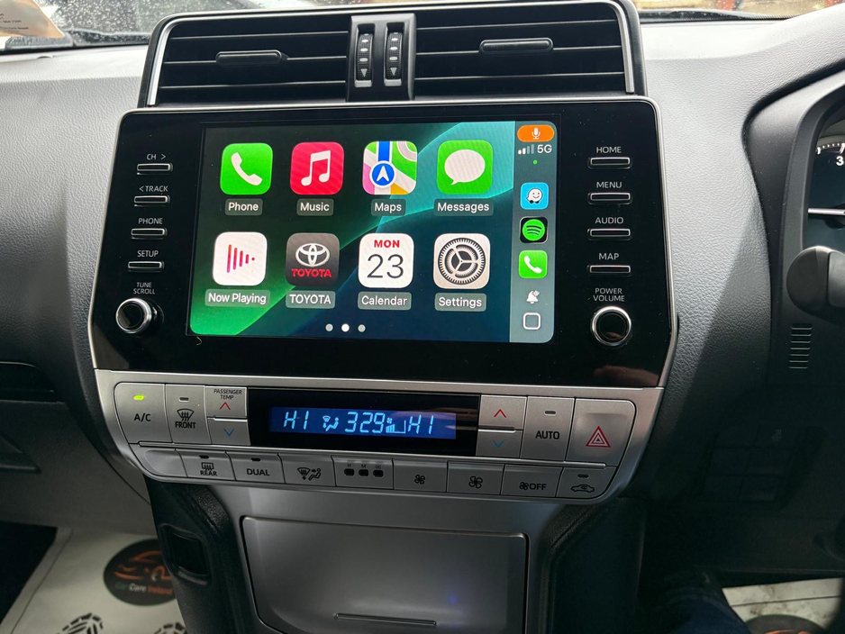 2021 Toyota Landcruiser - image 14