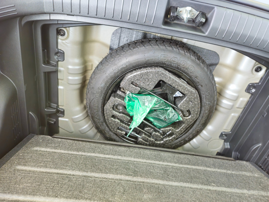 2020 Hyundai Kona - image 9