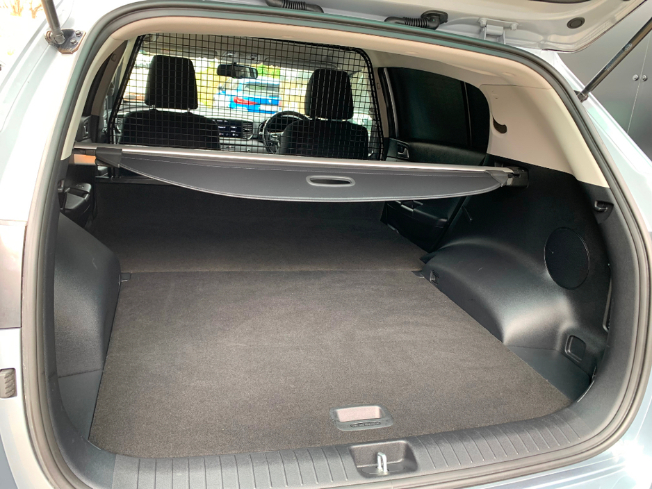 2021 Kia Sportage - image 10