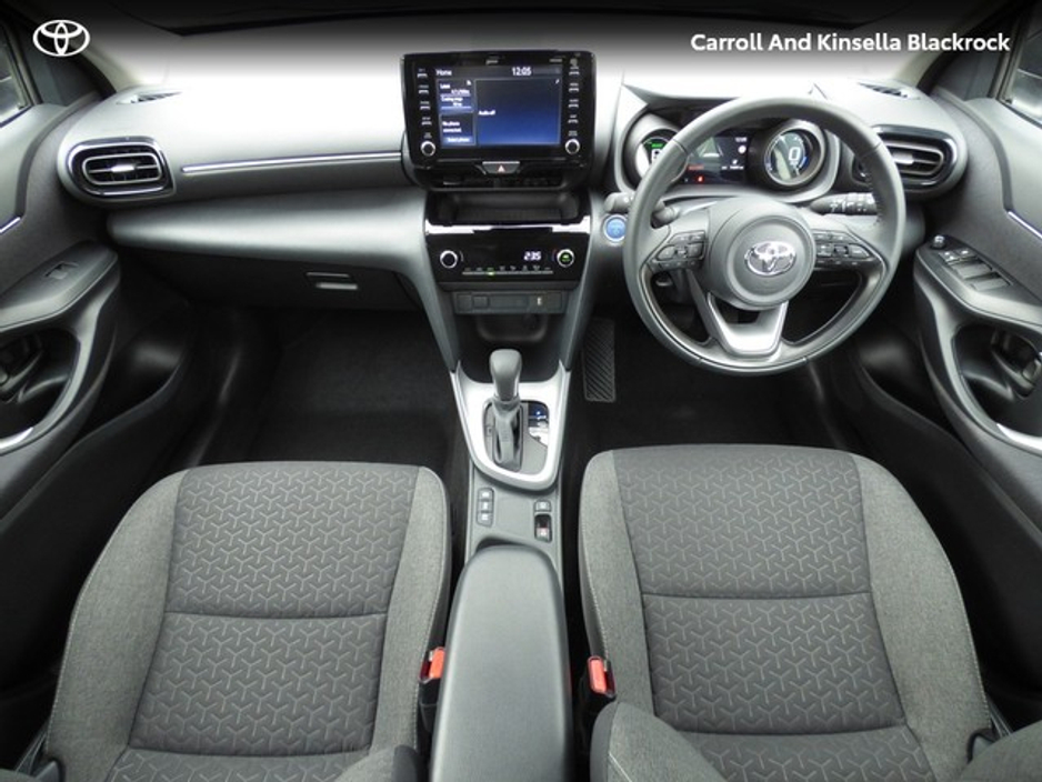 2024 Toyota Yaris Cross Hybrid Luna €27,950