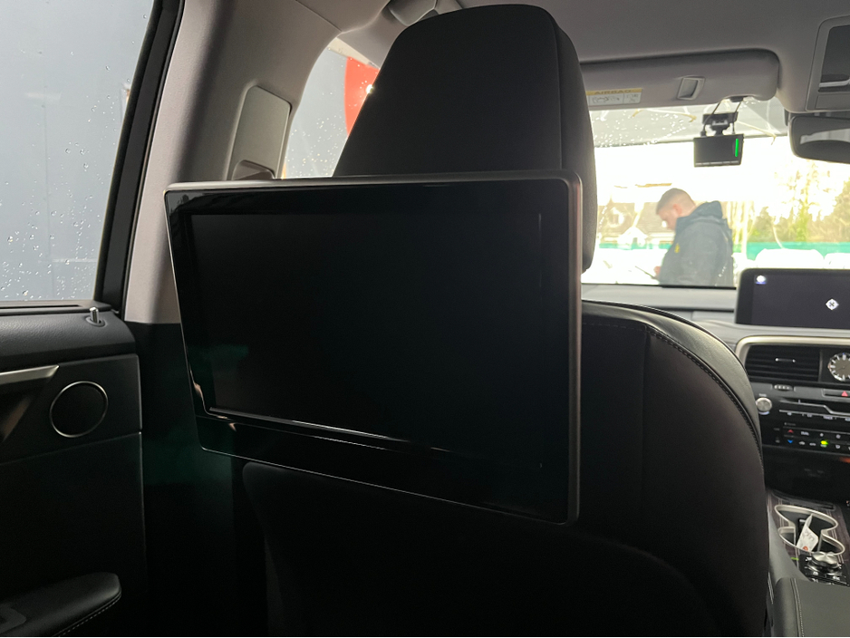 2020 Lexus RX 450hL - image 20