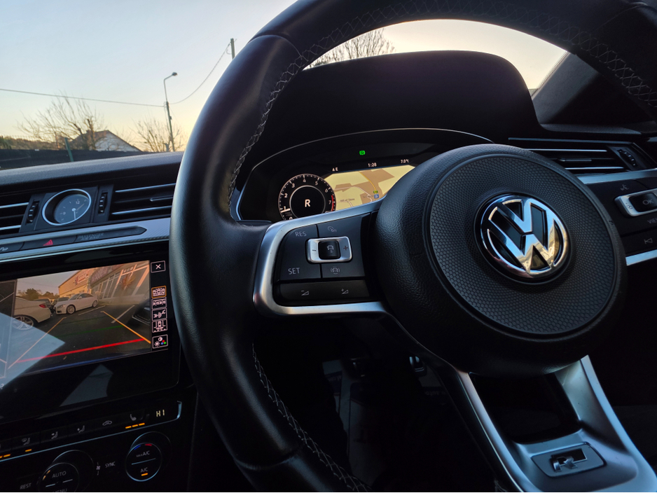 2019 Volkswagen Arteon 2.0 TSI R-LINE PANORAMIC SUNROOF 4MOTION 280BHP VIRTUALDASH FULL LEATHER HEATED ELECTRIC SEATS SAT NAV CARPLAY ANDROID AUTO BLIND SPORT PARKING SENSORS SELF PARKING ASSIST 360 CAMERA DYNAUDIO SOUND €31,500