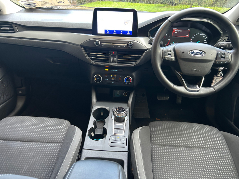 2023 Ford Focus - image 7