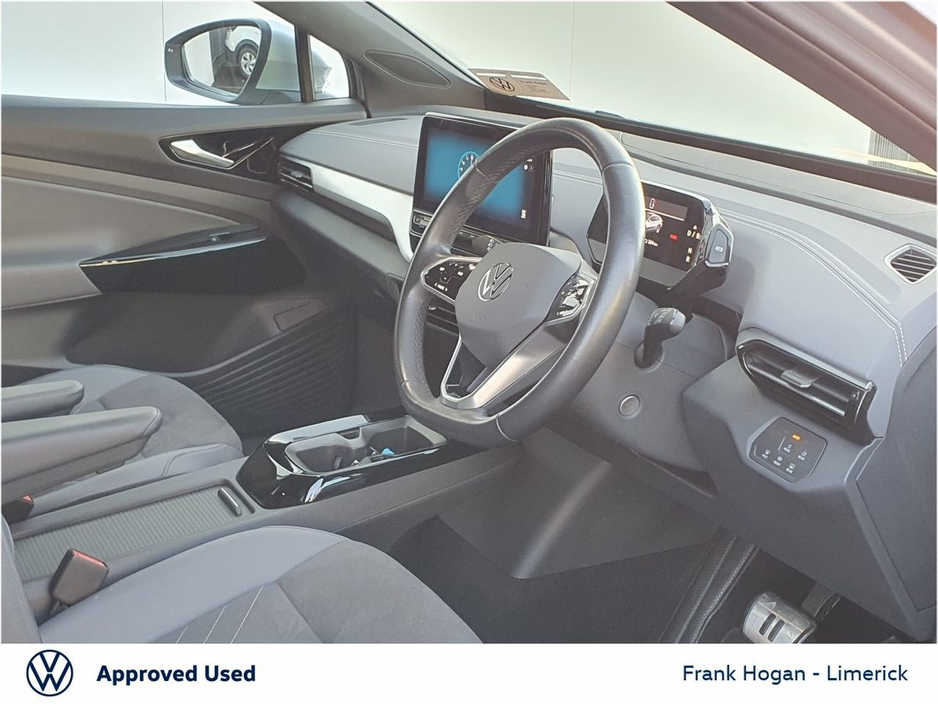 2023 Volkswagen ID.4 LIFE DX 77kWh 174HP Call Paul Sheehan 0872299855 Large Battery €26,900