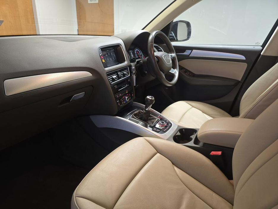 2016 Audi Q5 - image 8