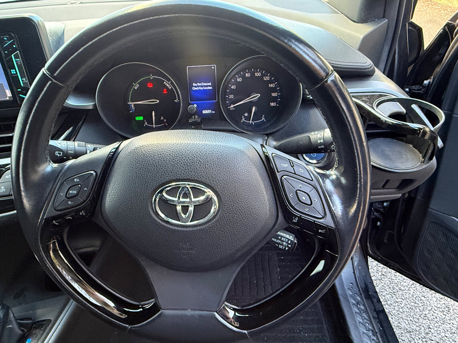 2019 Toyota C-HR - image 12
