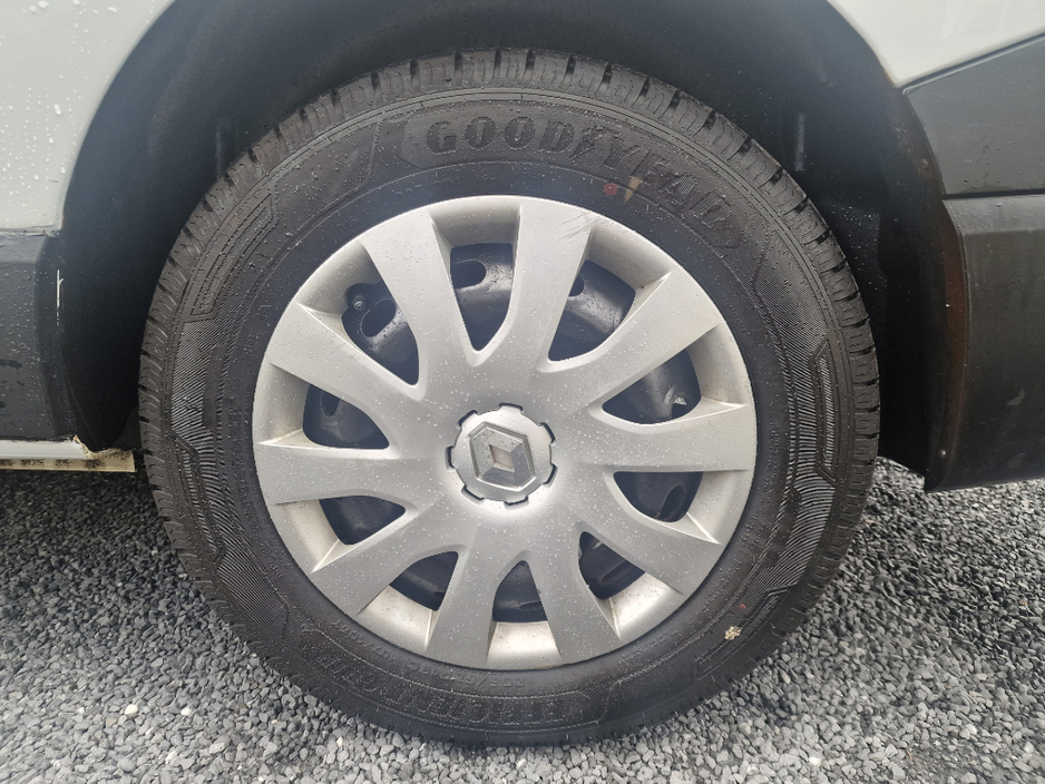 2021 Renault Trafic LWB 2.0DCI 120 Business*NO VAT*QUALITY ASSURED USED CARS*GREAT RATE FINANCE AVAILABLE*SIMI APPROVED*WELCOME TO DAVID QUIGLEY AUTOS* €15,950