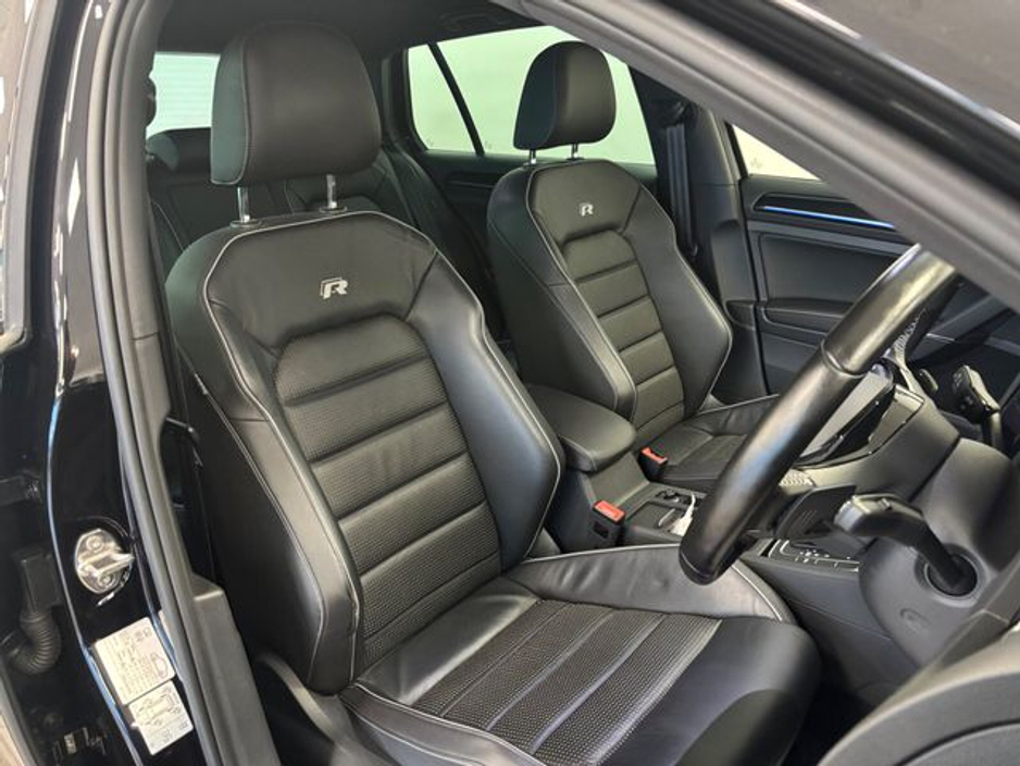 2017 Volkswagen Golf R 2.0 TSI 5DR 310HP 4M R DSG €28,495