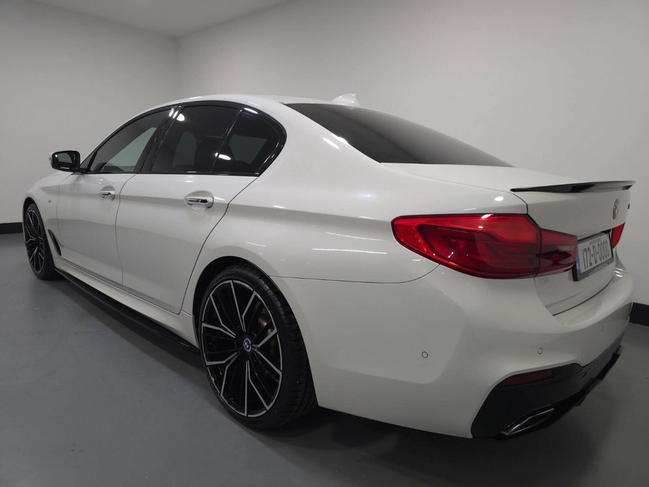 2017 BMW 5 Series 520d M Sport Auto €27,950
