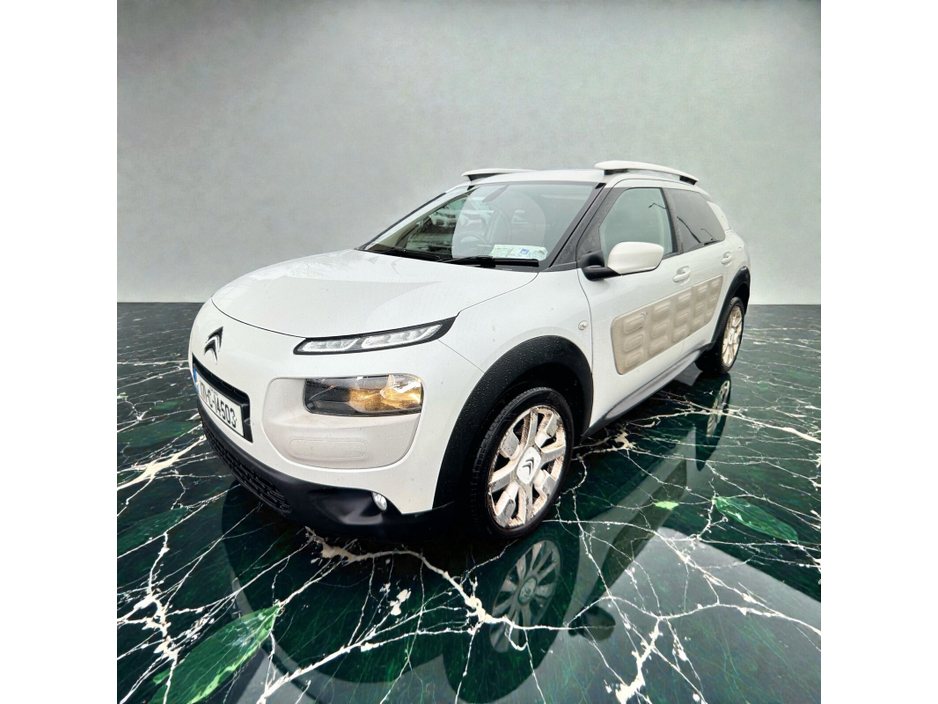 2017 Citroen C4 Cactus 1.2 PureTech 75 Touch €9,888