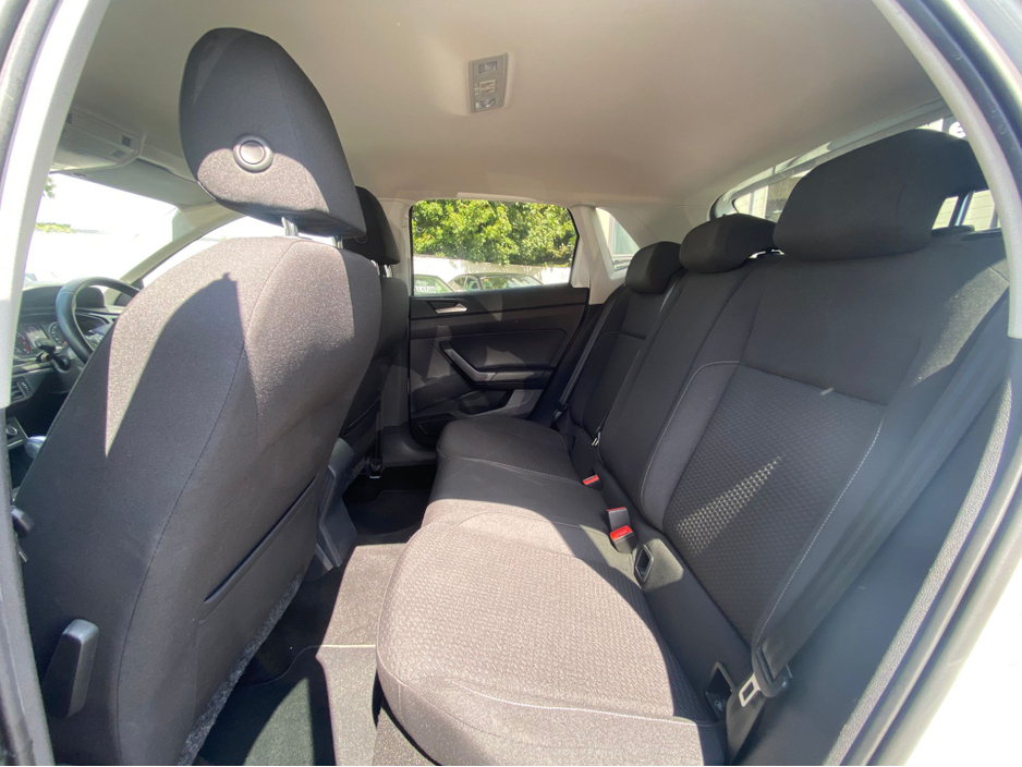 2018 Volkswagen Polo - image 14