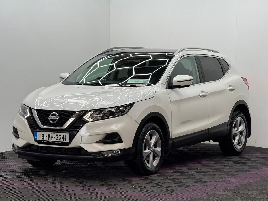 2019 Nissan Qashqai - image 3