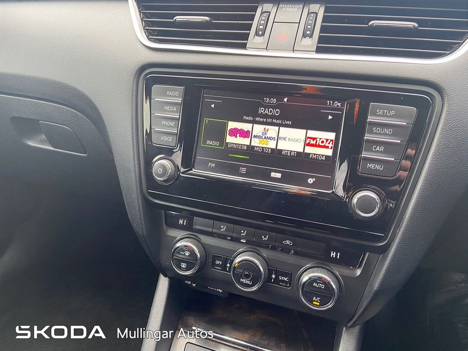2017 Skoda Octavia - image 16