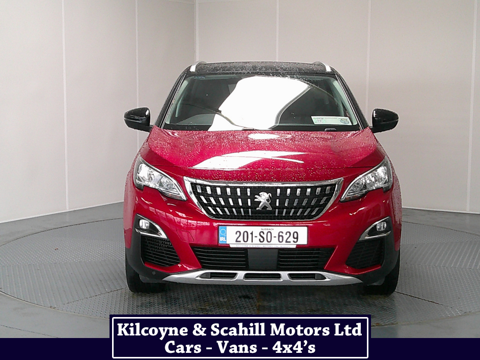 2020 Peugeot 3008 - image 2